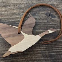 Load image into Gallery viewer, Canada Themed Wooden Ornaments
