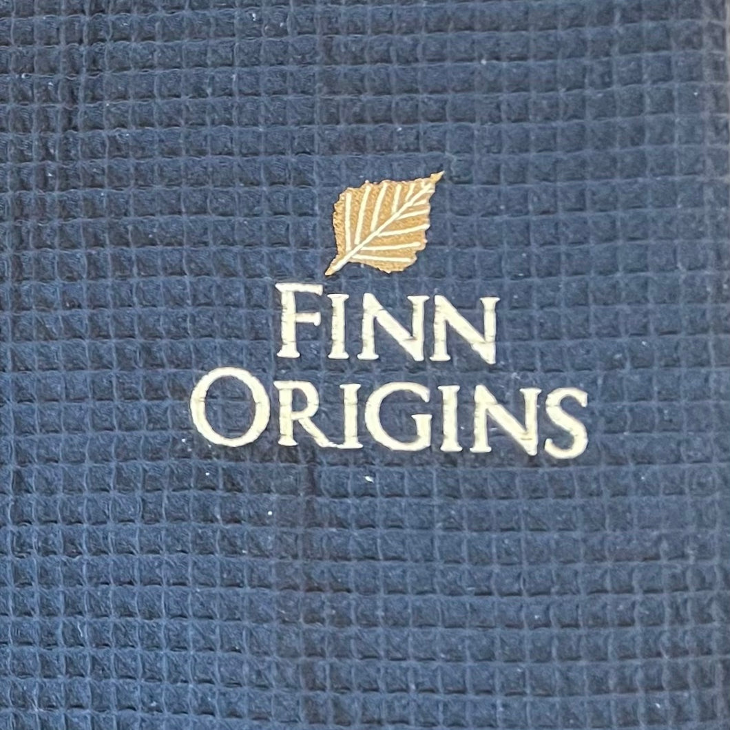 Finn Origins Unisex Waffle Robe, Navy
