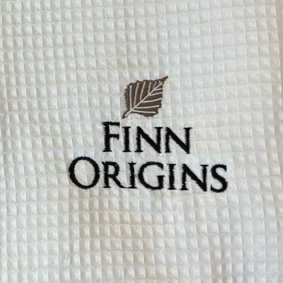 Finn Origins Unisex Waffle Robe, White